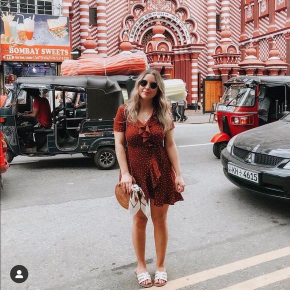 Polka dot ruffle wrap dress - Picture 2 of 7